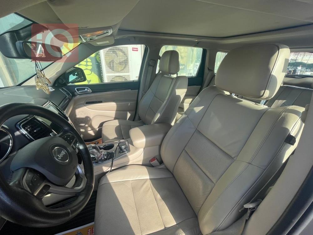 جيب جراند شيروكي